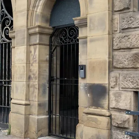 301 Conditioning House Bradford (West Yorkshire)